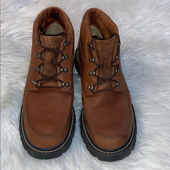 ariat women's chukka boots